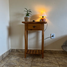 aparador-ripado-de-madeira