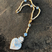 colar-de-mesa-com-divino-espirito-santo-rustico